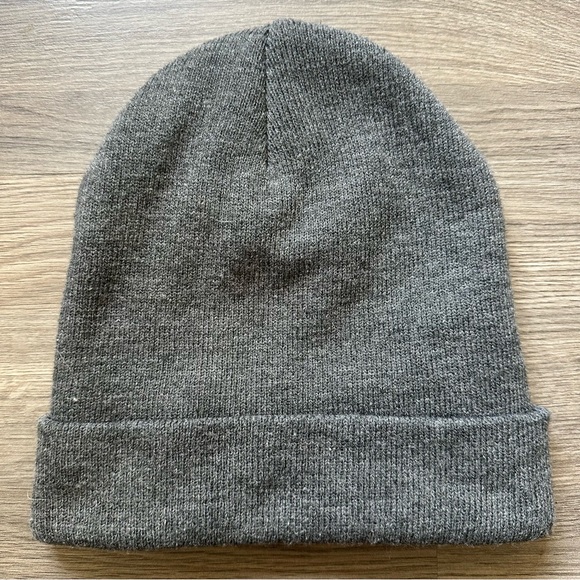 Herschel  Supply Co toque - Picture 2 of 2